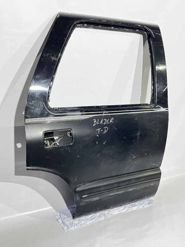 Porta Traseira Direita Chevrolet Gm Blazer 1996 1997 1998 99
