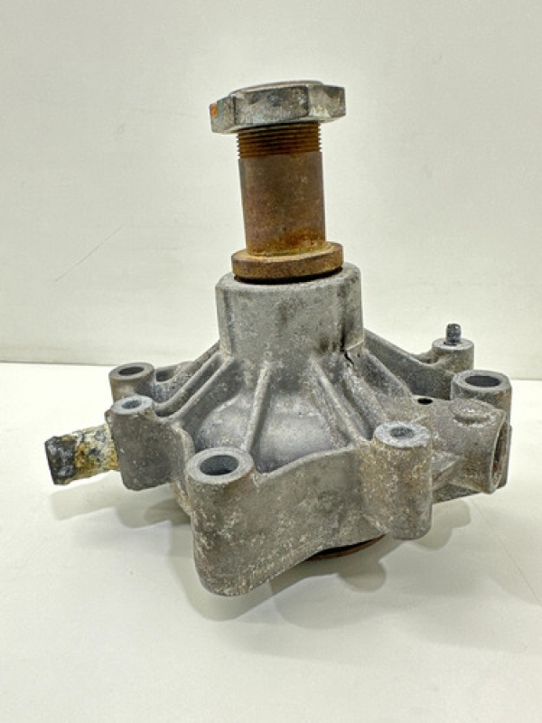 Bomba De Água Iveco Daily 3.0 16v 2013 2014 2015 2016 À 2019