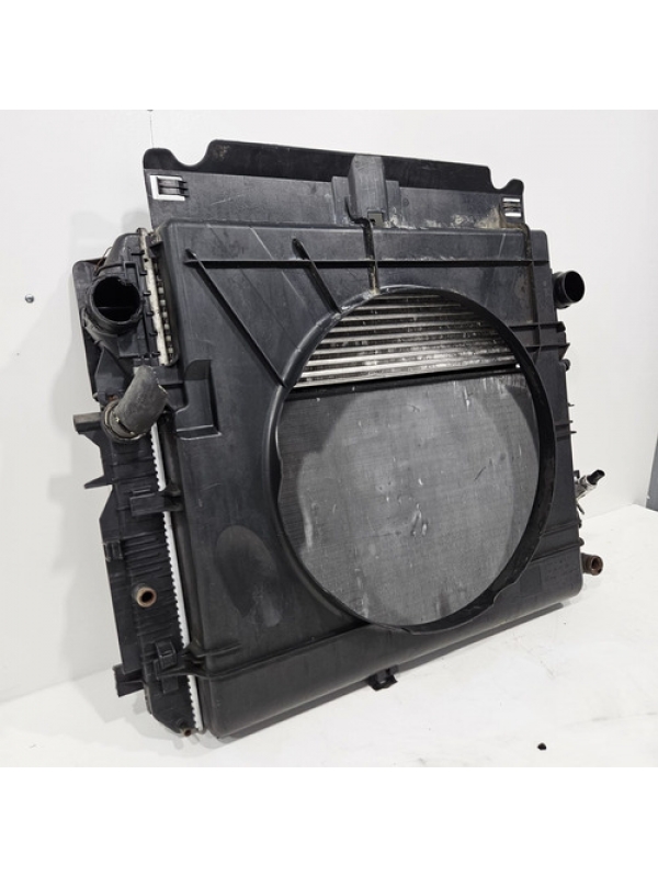 Kit Radiador Intercooler Mb Sprinter 314 416 516 2020 À 2023