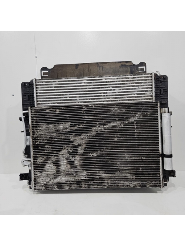 Kit Radiador Intercooler Mb Sprinter 314 416 516 2020 À 2023