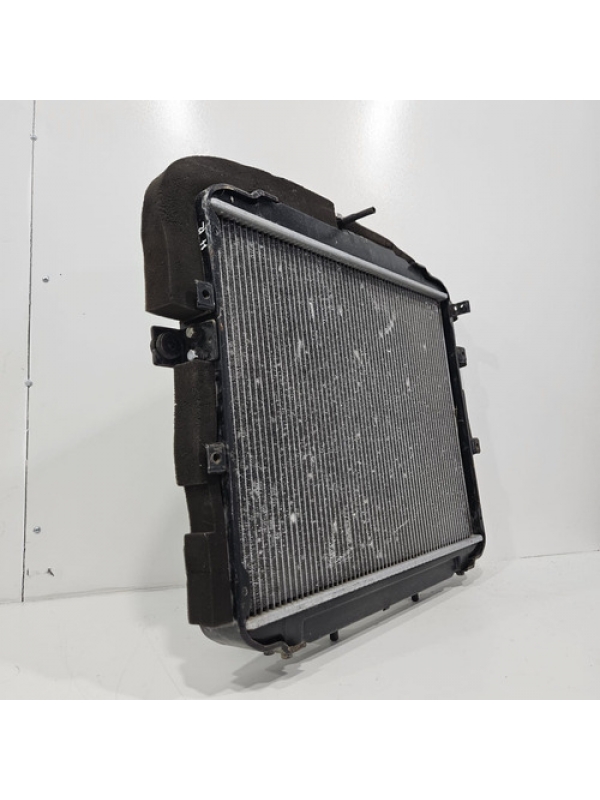 Radiador De Água Hyundai Hr 2.5 2016 2017 2019 2020 2021 022