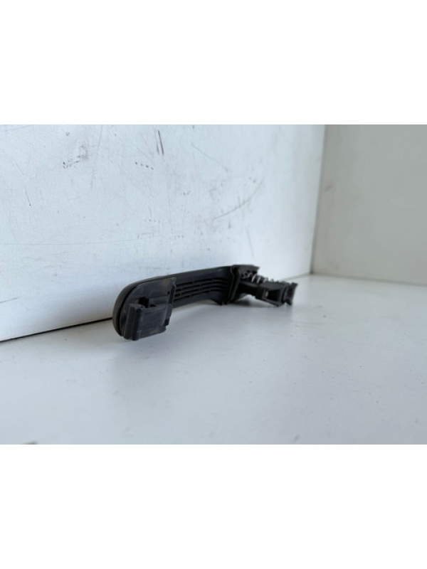 Maçaneta Externa Dianteira Mb Sprinter 313 413 1999 Até 2012