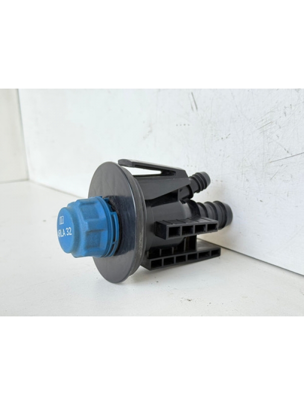 Bocal Reservatório Tanque Arla Mb Sprinter 314 416 516 2020.