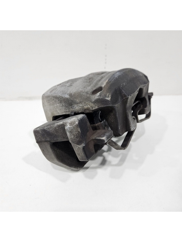 Pinça Dianteira Esquerda Peugeot Expert 1.5 1.6 2018 À 2024.