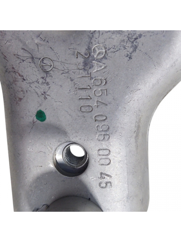 Suporte Resfriador Válvula Egr Mb Sprinter 315 417 2.0 2024.