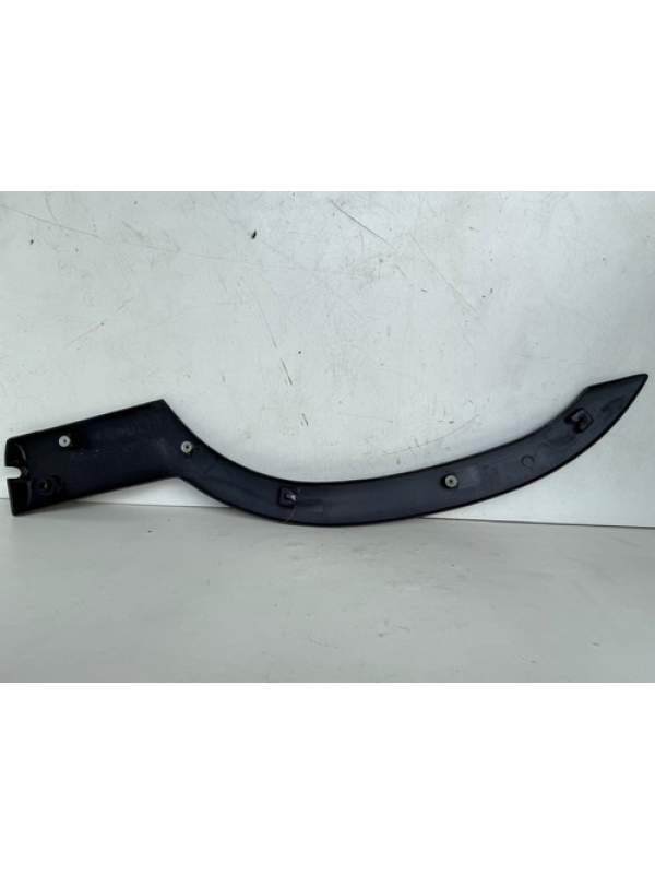 Moldura Roda Traseira Esquerda Renault Master 2.5 1996 À 012