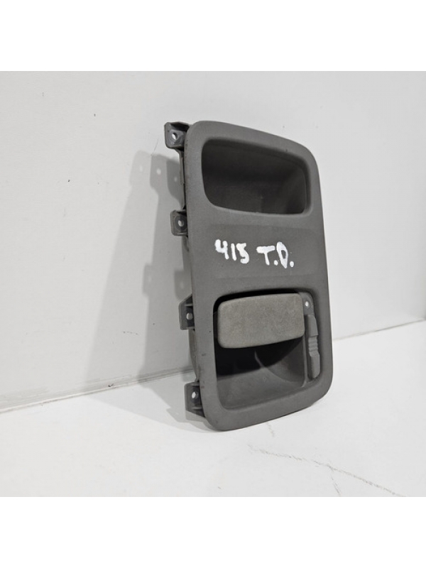 Maçaneta Interna Traseira Direita Mb Sprinter 415, 311 2019.