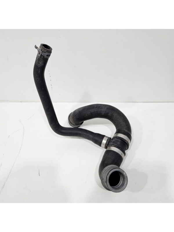 Mangueira Inferior Radiador Mb Sprinter 2020 2021 2022 2023.