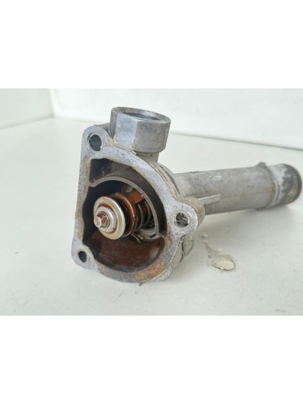 Cano Água Válvula Termostatica Hyundai Hr 2.5 16v 2013 À 022