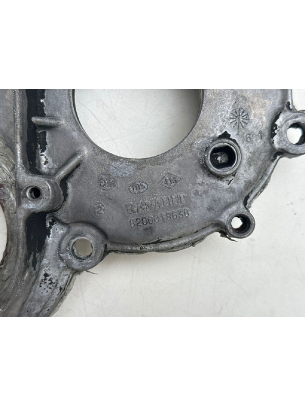 Tampa Frontal Distribuição Motor Renault Master 2.5 05 À 12.