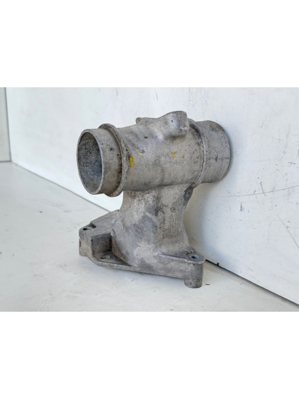 Suporte Cano Agua Renault Master 2.5 2005 2006 2007 À 2012