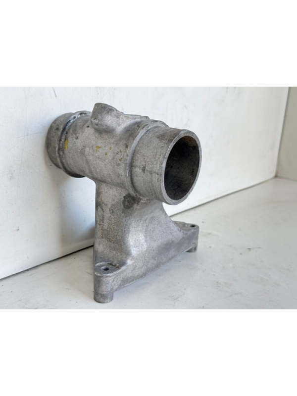 Suporte Cano Agua Renault Master 2.5 2005 2006 2007 À 2012