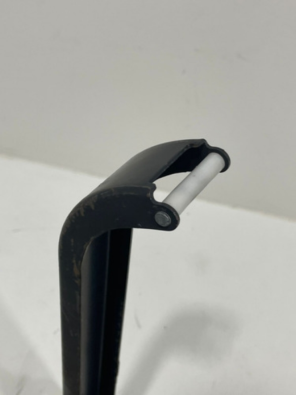 Limitador Porta Traseira Esquerda Renault Master 2013 À 2025