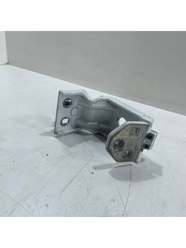 Dobradiça Porta Traseira Dir. Renault Master 2.3 2013 À 2022