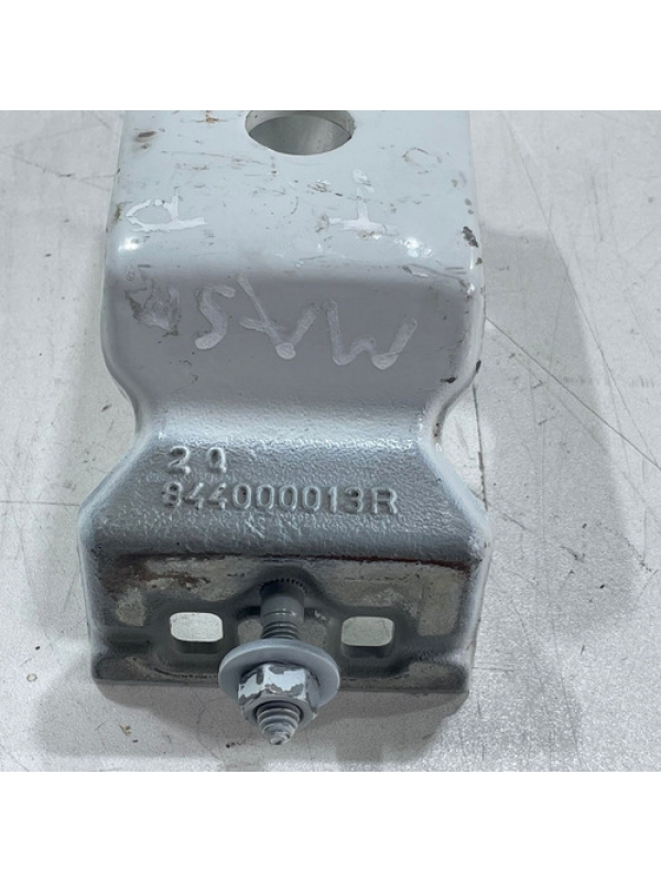 Dobradiça Porta Traseira Dir. Renault Master 2.3 2013 À 2022