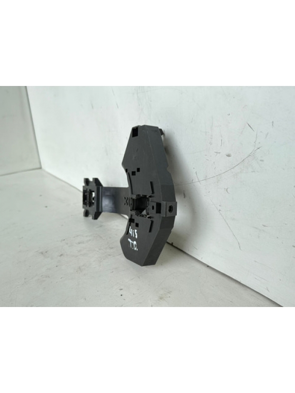 Suporte Maçaneta Porta Traseira Mb Sprinter 415 2013 À 2019.