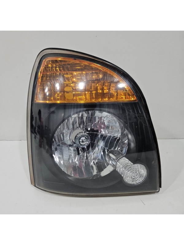 Farol Lado Direito Hyundai Hr 2017 2018 2019 2020 2021 2022.