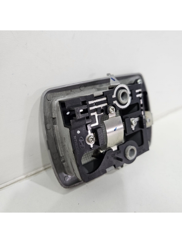 Luz De Teto Kia Bongo 2.5 2006 2007 2008 2009 2010 2011 2012