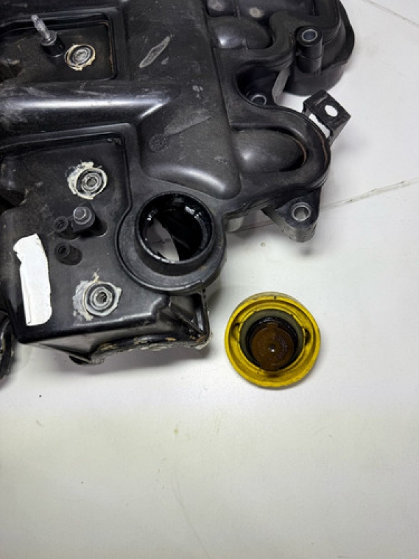 Tampa Válvula Motor Renault Master 2.5 2006 2007 2008 À 2013