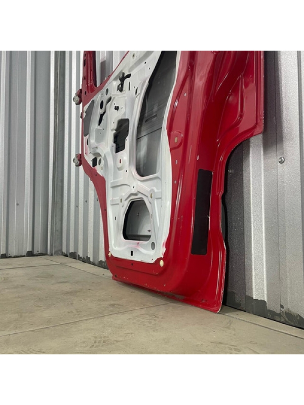 Porta Dianteira Direita Renault Master  2.5 2010 2011 2012.