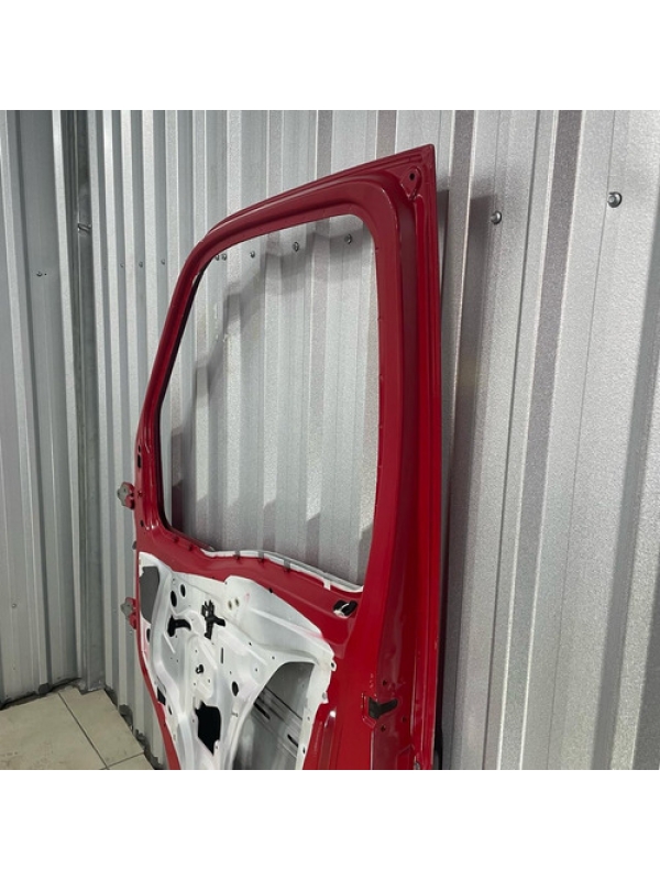 Porta Dianteira Direita Renault Master  2.5 2010 2011 2012.