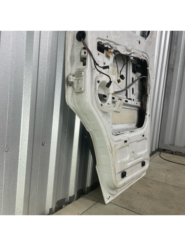 Porta Dianteira Direita Mb Sprinter 515 415 311  2013 À 2019