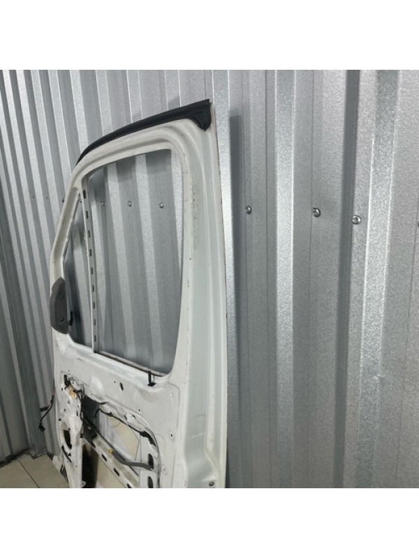 Porta Dianteira Direita Mb Sprinter 515 415 311  2013 À 2019