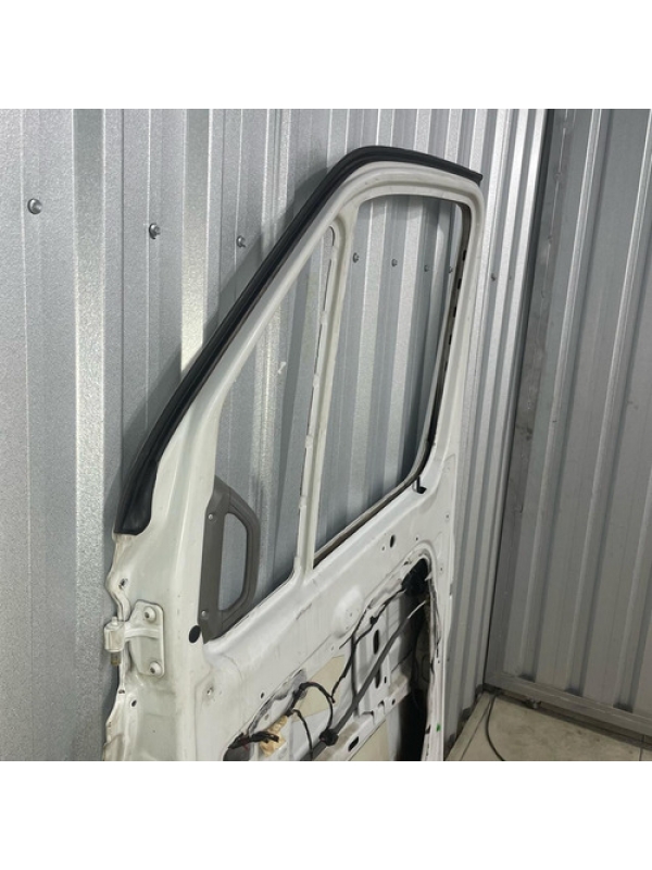 Porta Dianteira Direita Mb Sprinter 515 415 311  2013 À 2019