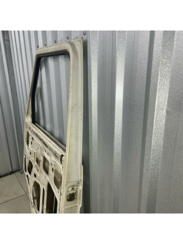 Porta Dianteira Direita Iveco Daily 3510 4912 97 98 99 À 07.
