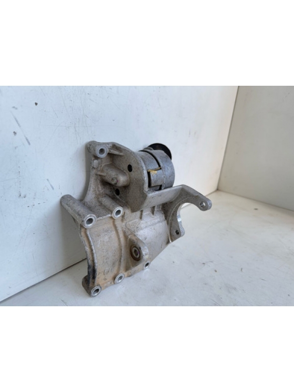 Suporte Bomba Compressor Hyundai Hr Bongo 2.5 2013 14 À 2022