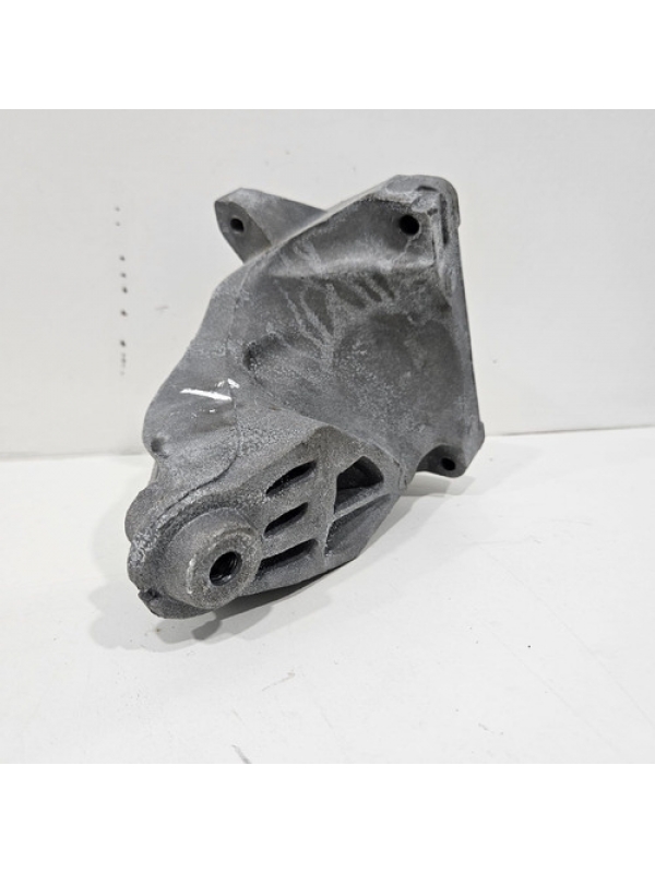 Coxim Direito Motor Mb Sprinter 415 416 2021 2022 2023 2024.