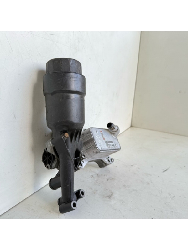 Carcaça Filtro C/ Trocador De Calor Mb Sprinter 415 515 2019