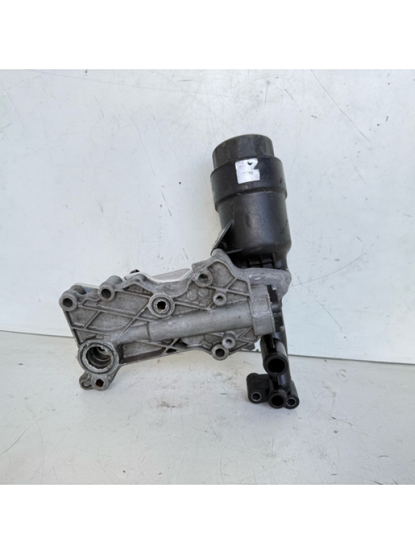 Carcaça Filtro C/ Trocador De Calor Mb Sprinter 415 515 2019