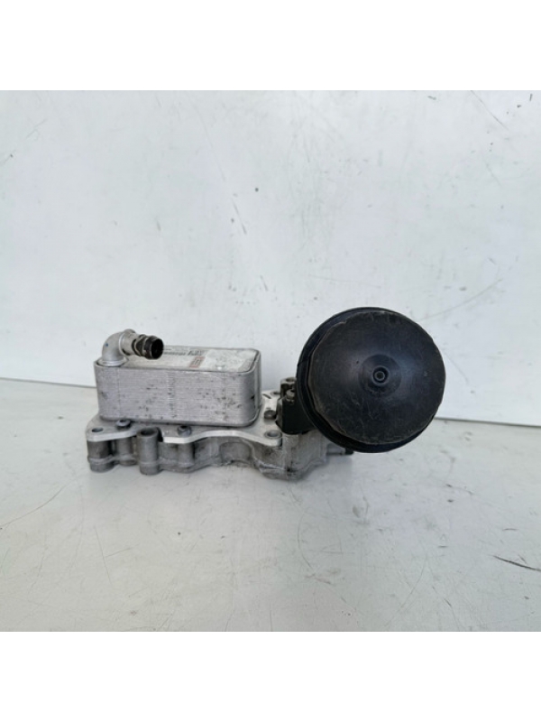 Carcaça Filtro C/ Trocador De Calor Mb Sprinter 415 515 2019