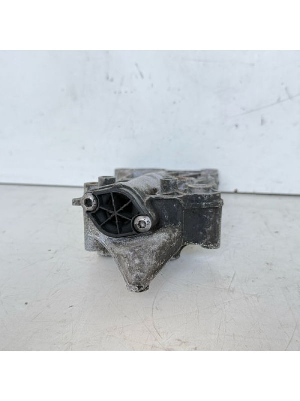 Suporte Filtro De Óleo Mb Sprinter 415 515 2013 2014 À 2023.