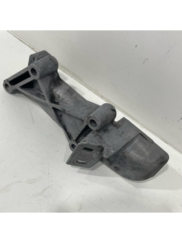 Suporte Coxim Calço Do Motor Renault Master 2.5 2004 À 2012.