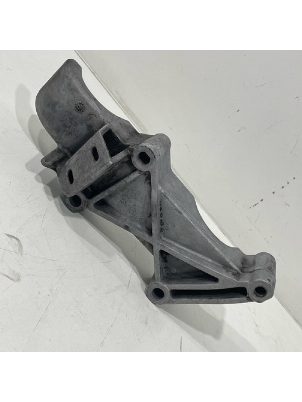 Suporte Coxim Calço Do Motor Renault Master 2.5 2004 À 2012.