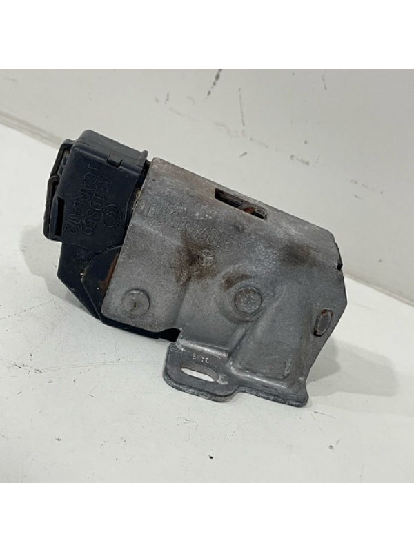 Fechadura Superior Porta Traseira Direita Mb Sprinter 416 20