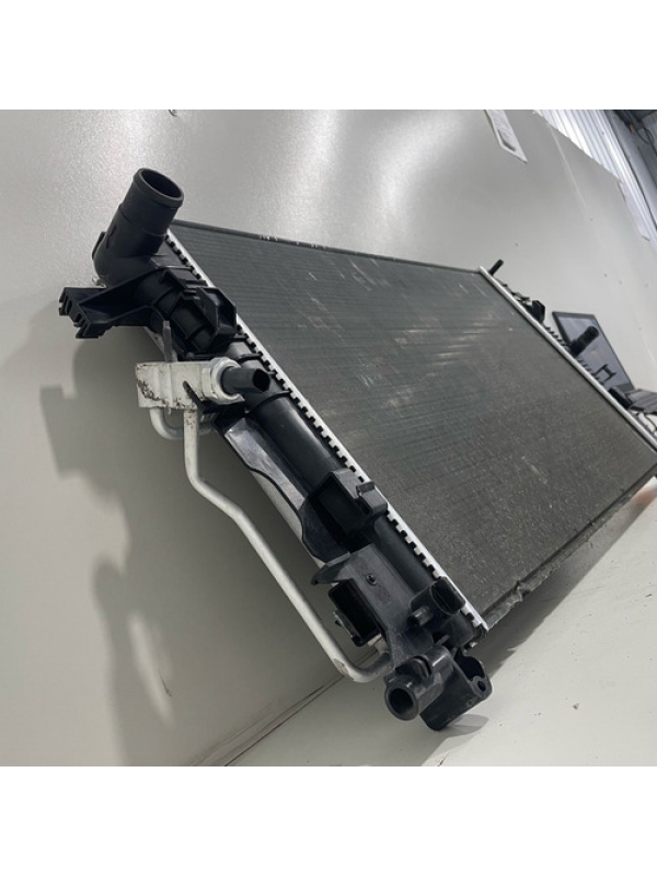 Radiador Água Mb Sprinter 415 515 314 416 516 2013 Até 2023.