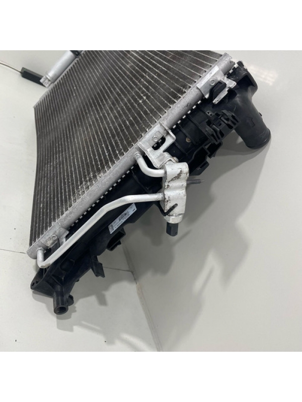 Radiador Água Mb Sprinter 415 515 314 416 516 2013 Até 2023.