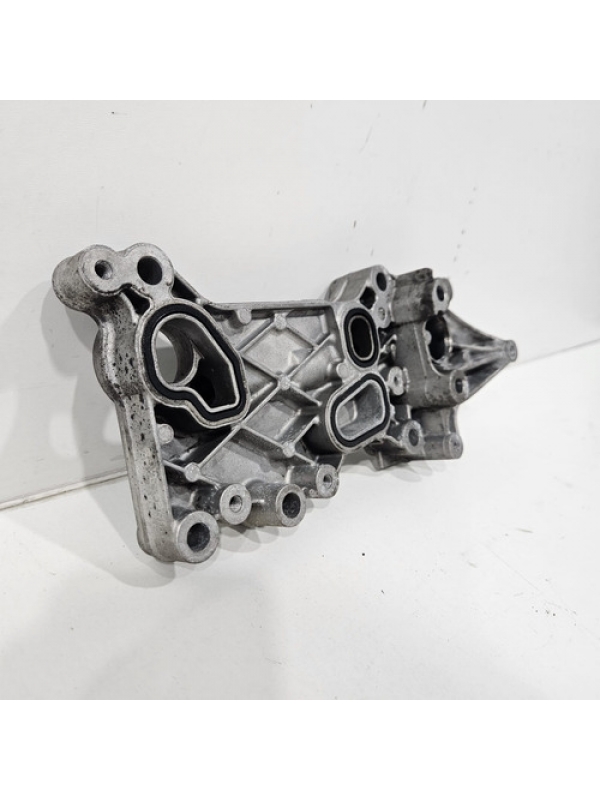 Suporte Filtro Óleo Mb Sprinter 311 313 415 515 2020 À 2023.