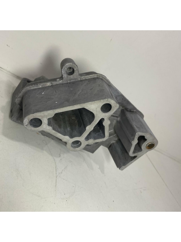 Suporte Do Motor Renault Master 2.5 2004 / 2005 06 07 À 2012