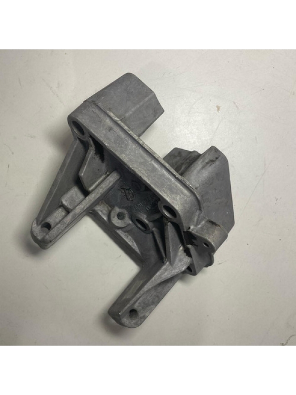 Suporte Do Motor Renault Master 2.5 2004 / 2005 06 07 À 2012