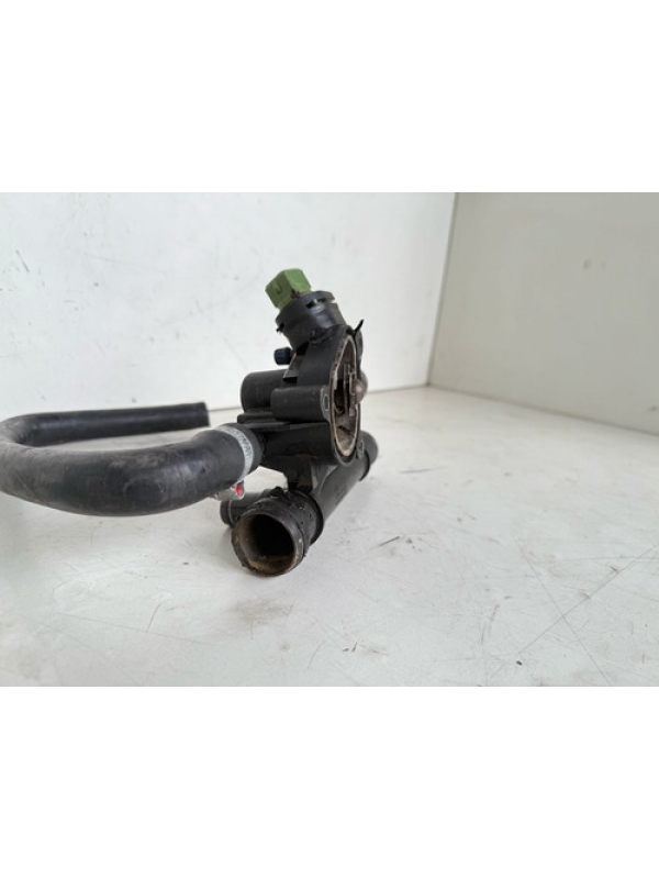 Carcaça Válvula Termostatica Renault Master 2006 2007 À 2012