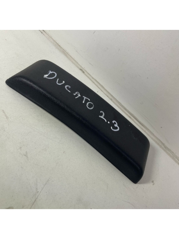 Friso Coluna Lateral Dianteira Fiat Ducato 2006 2007 À 2017.