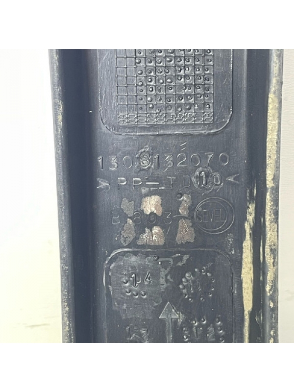 Friso Coluna Lateral Dianteira Fiat Ducato 2006 2007 À 2017.