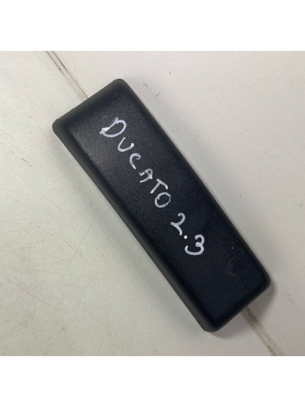 Friso Coluna Lateral Dianteira Fiat Ducato 2006 2007 À 2017.