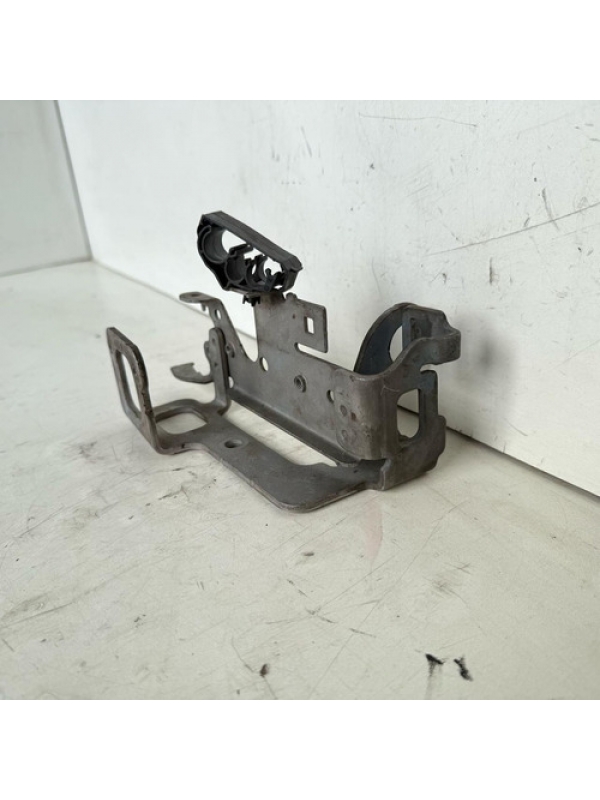 Suporte Auxiliar Motor Mb Sprinter 415 515 2013 2014 À 2019.