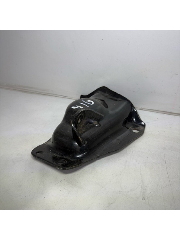 Suporte Balança Dianteira Direita Mb Sprinter 415 416 2023.