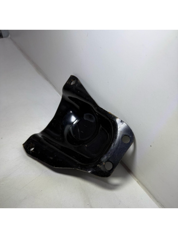 Suporte Balança Dianteira Direita Mb Sprinter 415 416 2023.